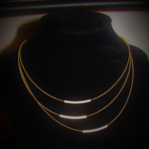 Two Gold Plated Necklaces - Picture 3 of 5